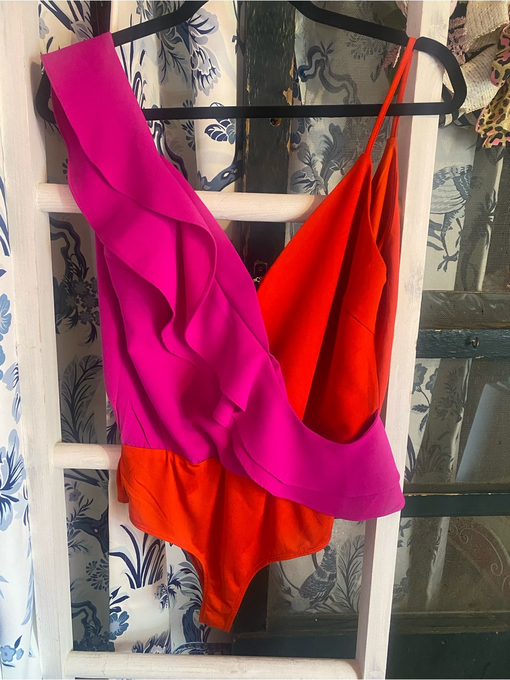 TCEC Two-Tone bodysuit in Fuchsia & Red